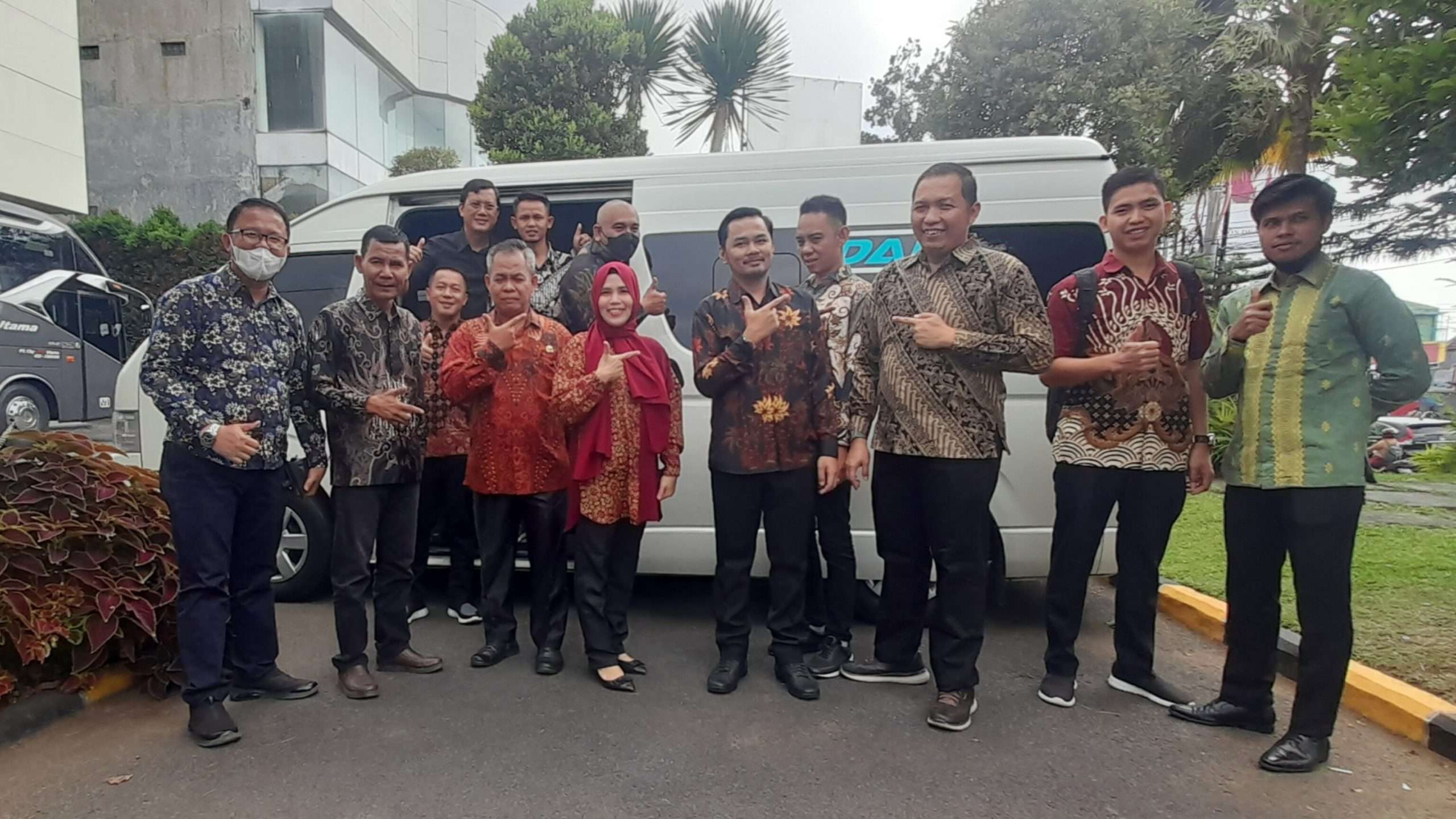 RENTAL MOBIL SAWOJAJAR MALANG