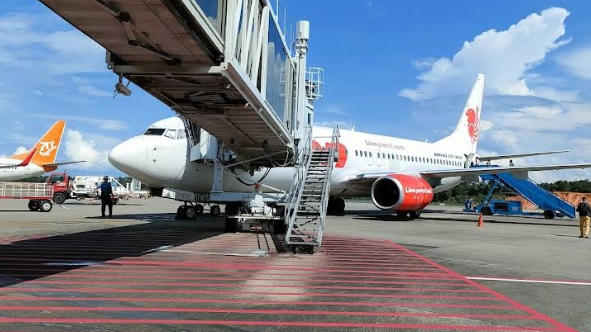Dapatkan diskon 10 untuk pesan travel Malang Juanda di Karzana Trans