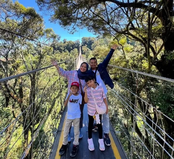 Paket Bandung Pangandaran Murah dari Karzana Trans