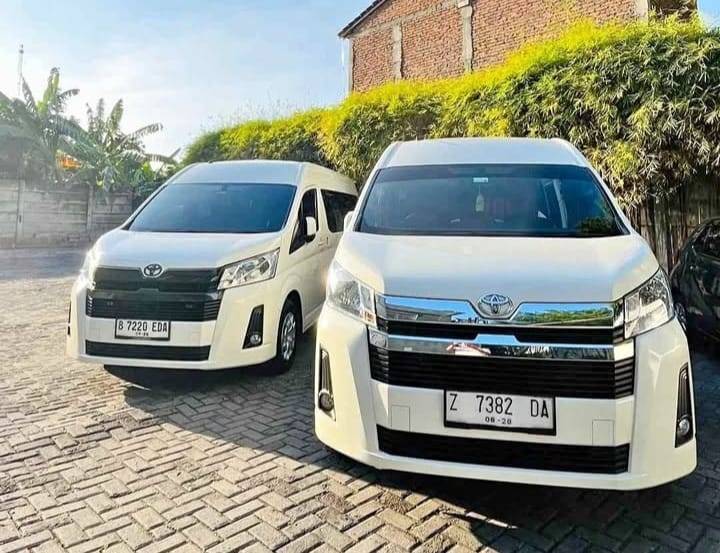 RENTAL MOBIL HIACE BANDUNG